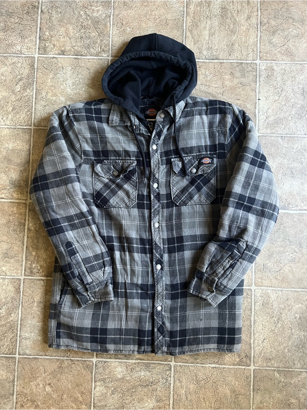chars): Dickies Hooded Flannel Shacket | Gray Black Plaid | Sherpa Lined | M